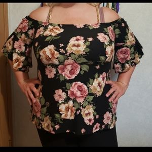 Cold shoulder floral top with chain straps